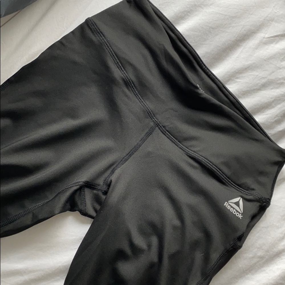 Black Capri leggings